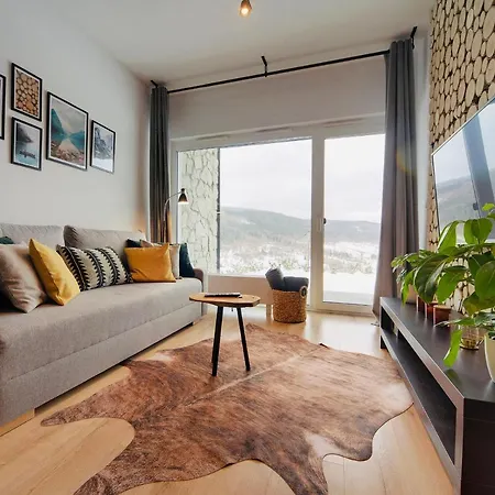 Woodyou - Izerski Apartment